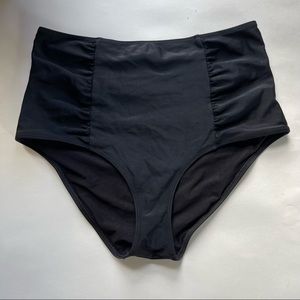 ✨ Aerie Black High Waisted Bikini Bottoms ✨